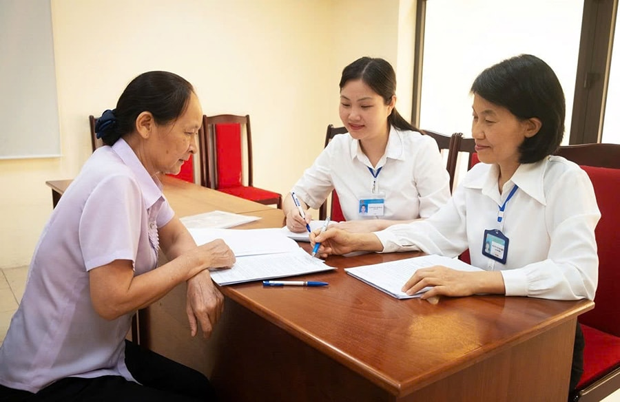 Tăng thẩm quyền, chống lạm quyền

